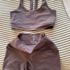 SET Active Bra and Leggings formcloud Set in smoke (Mauve Brown)